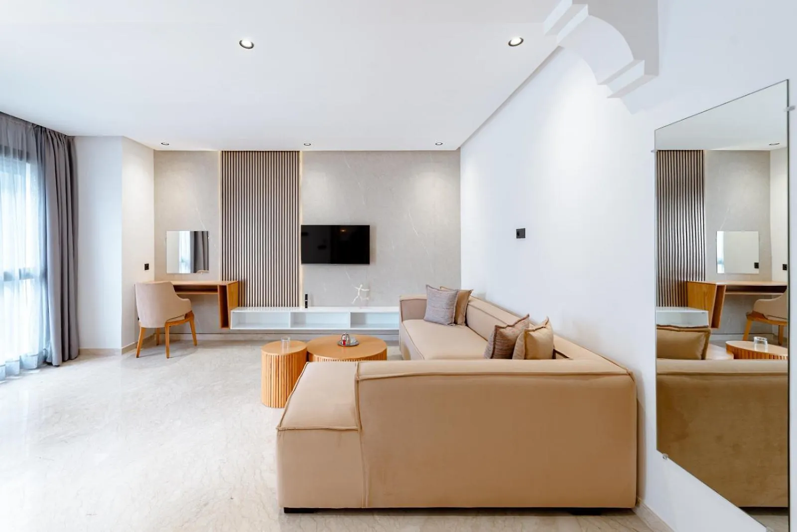 Apart Otel Spinoza House Appart Hotel Kazablanka